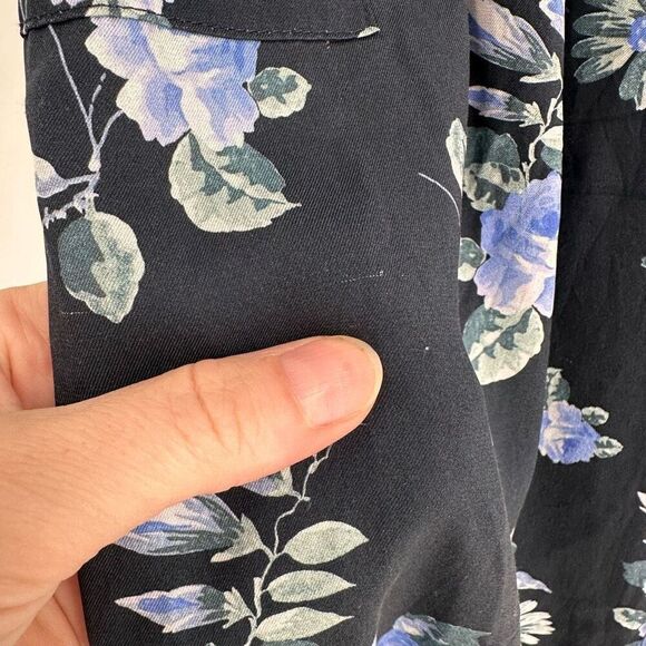 Becken Women's Floral Pleated Silk Blend Cropped Culottes Pants Navy Blue Size 6 - Picture 7 of 16